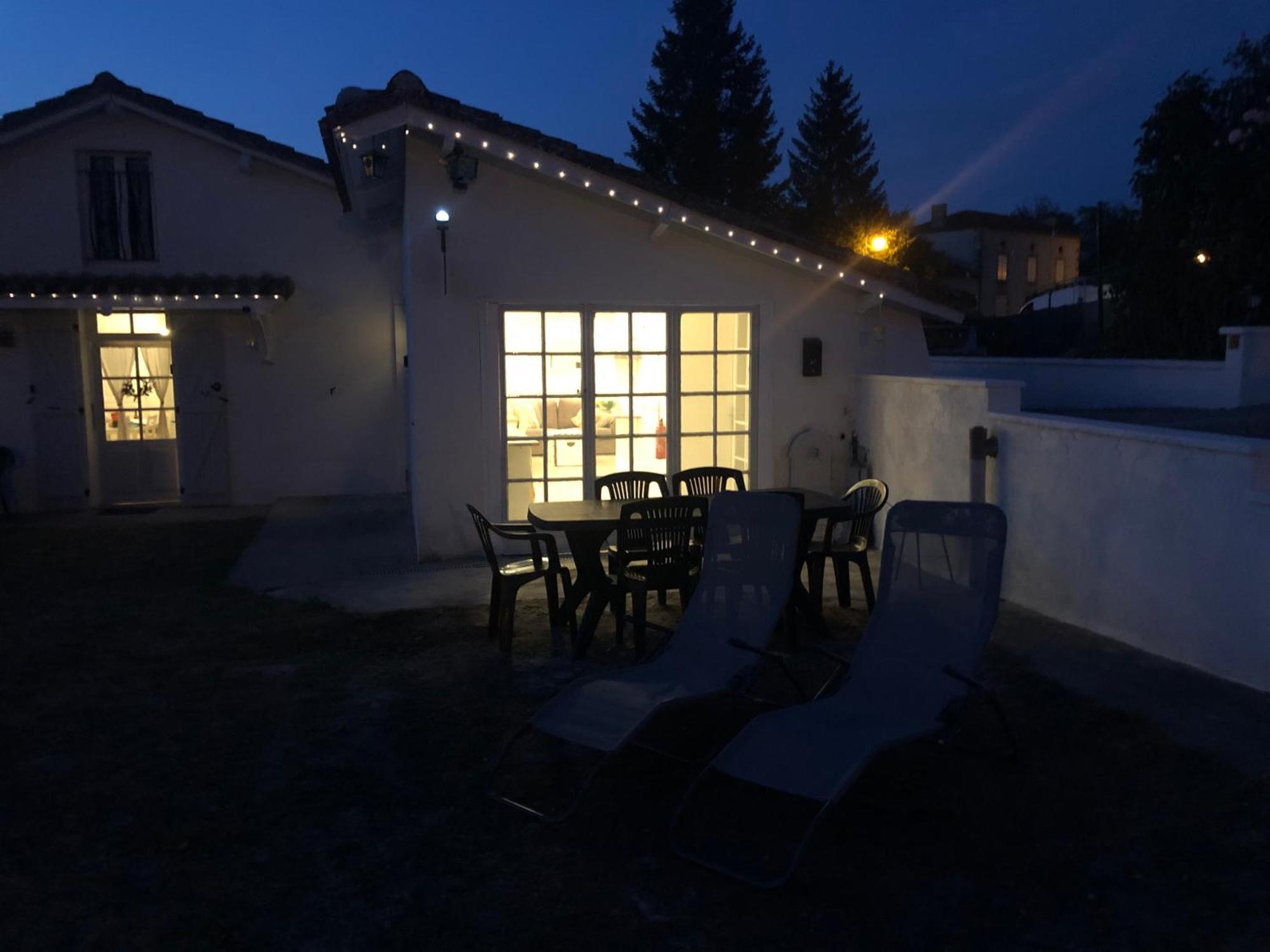 Holiday home Des Tournesols Oradour-Fanais