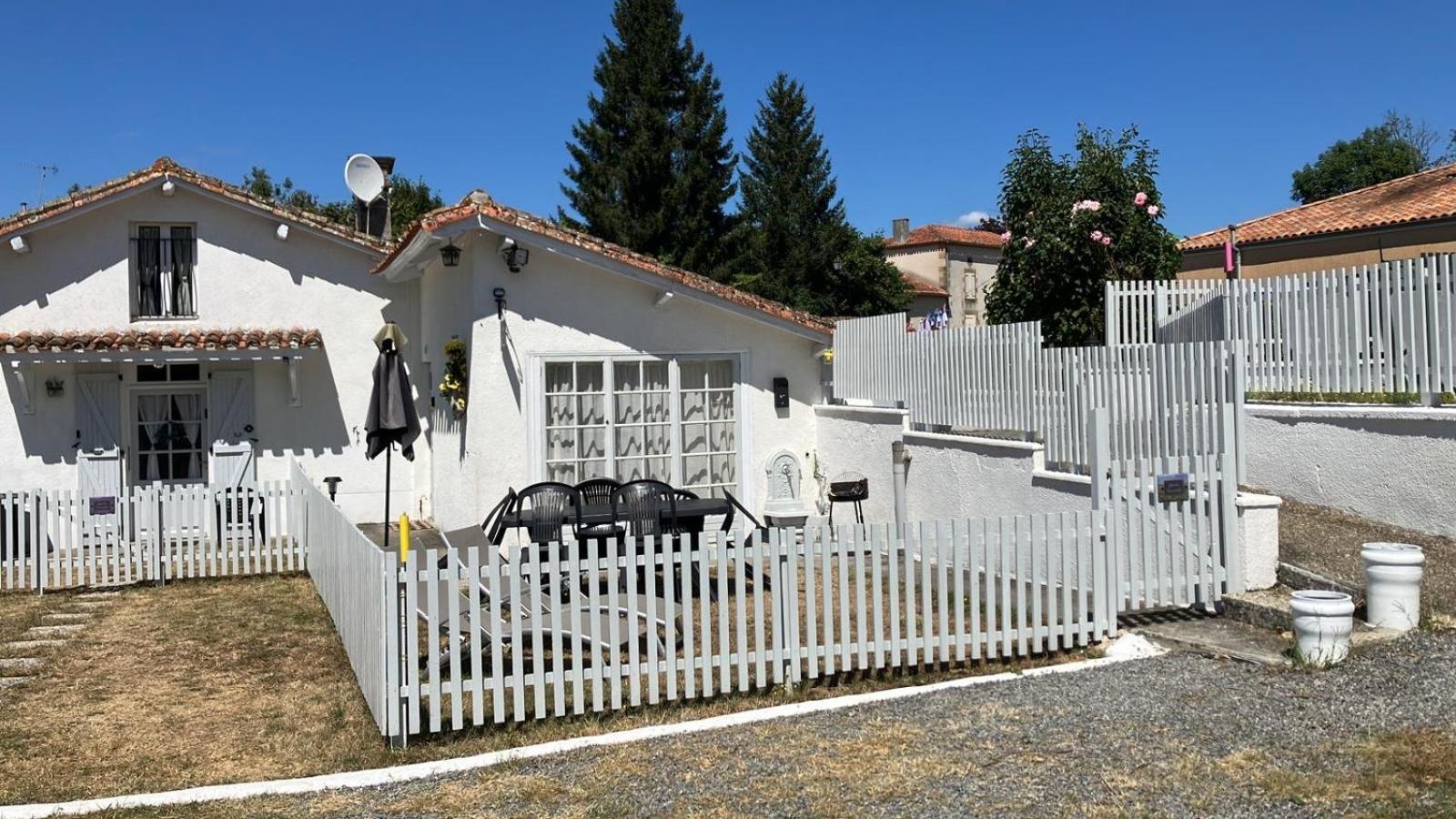 Des Tournesols Holiday home